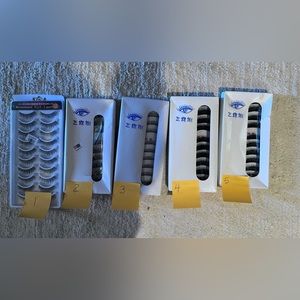 🌼3for 15$🌼NEW IN BOX 🌼ALL 5 sets of fake eyelashes included in sale🌼🌼